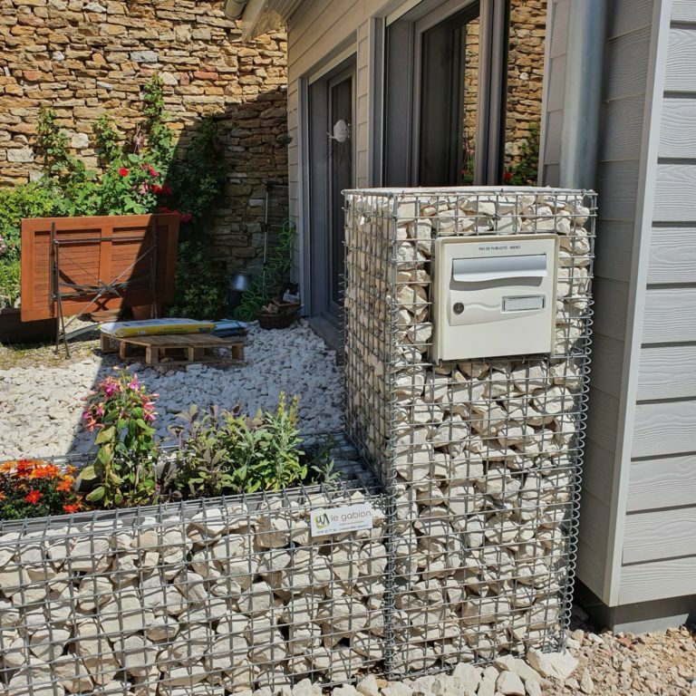 Boîte-aux-lettres-en-gabions