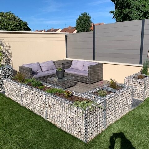 jardinière-en-gabion-terrasse
